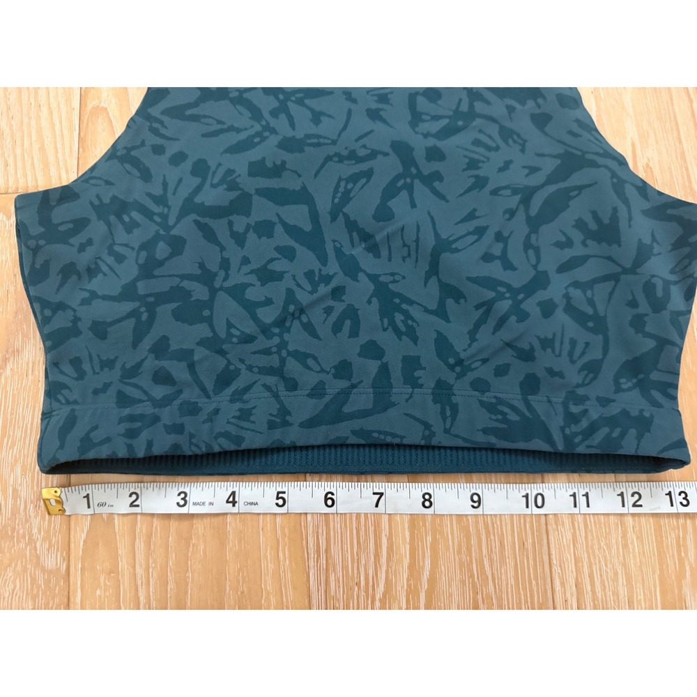 REI Co-op Womens Teal Abstract Print Crop Top and Biker Shorts Set Medium - Picture 6 of 11
